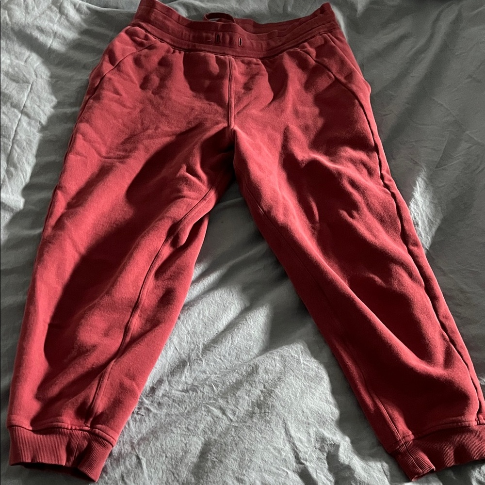 High rise Lululemon scuba joggers